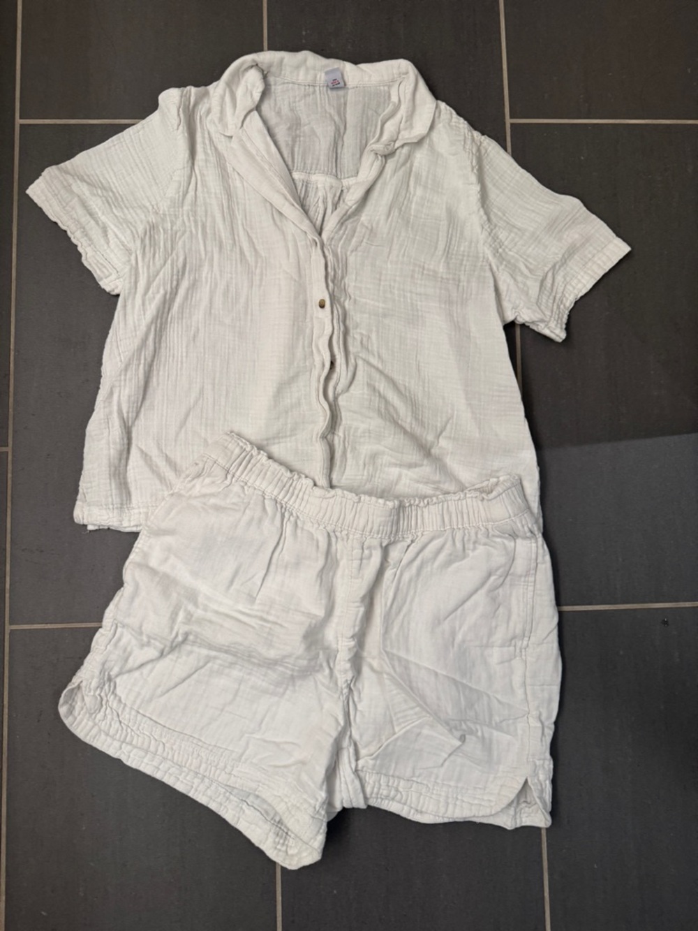 Old Navy Crinkle Gauze Button-Down Shirt & High-Waist Taylor Shorts Set size L